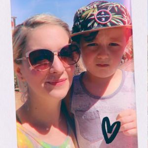 Meet your Posher, Laura